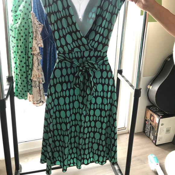 Small - Picture 2 of 4